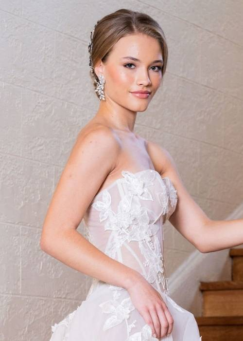 Chicago Mobile Makeup Artist Luxury Service.webp