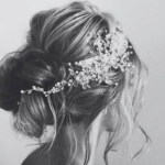 5 Timeless Bridal Hair Accessories Every Chicago Bride Should Consider