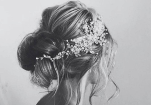 5 Timeless Bridal Hair Accessories Every Chicago Bride Should Consider