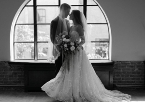 bridal hair stylist in chicago luxury wedding hairstyling guide
