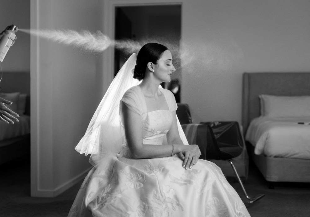 wedding day makeup timeline when to start your glam session